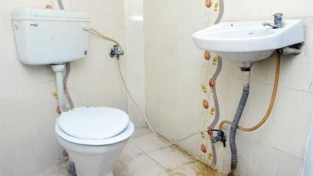 Bela Pratapgarh Hotel O Dheeraj Residency מראה חיצוני תמונה